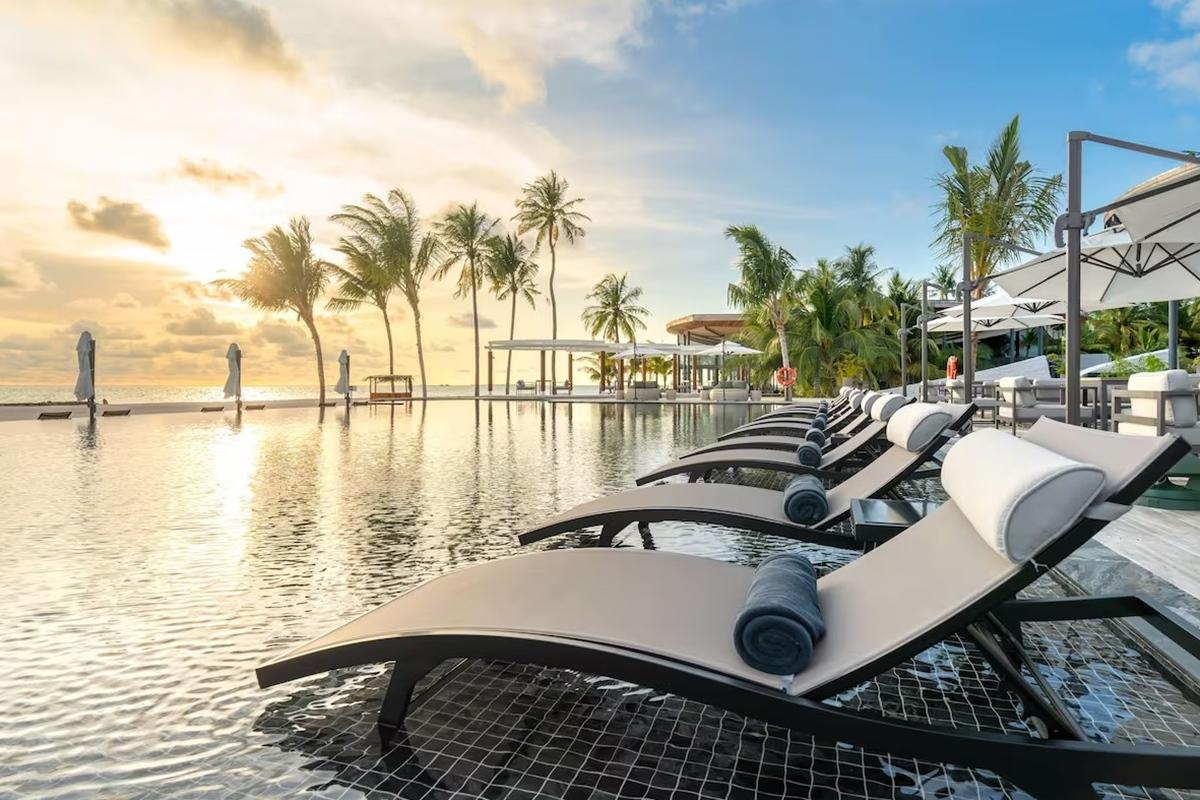 Hotel Madifushi Private Island Meemu Atoll Esterno foto